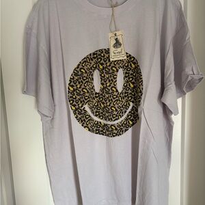 Easel Lavender Tee with Leopard Smiley Graphic